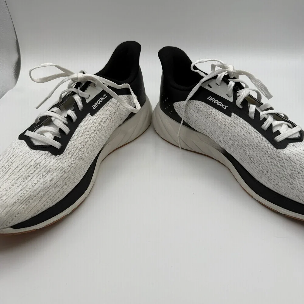 Brooks engineered mesh